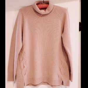 100% Cashmere sweater